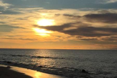 Canoas De Punta Sal Beach House