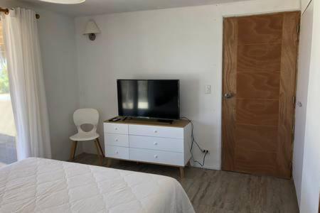 Canoas De Punta Sal Beach House