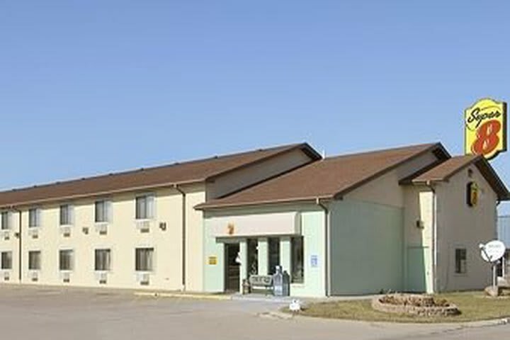 Hotel Super 8 Marshall