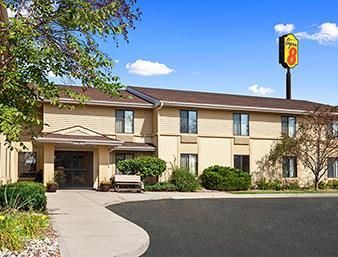 Hotel Super 8 Germantown/milwaukee