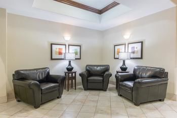 Hotel Ramada Wainwright