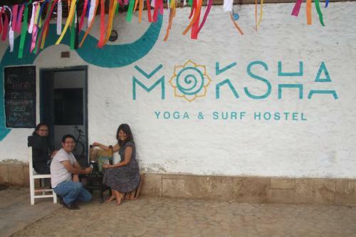 Moksha Yoga And Surf Hostel