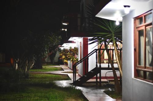 Lodge El Mana