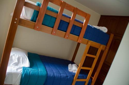 Hostal Jazmines Lodging
