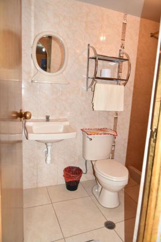 Hotel Los Apus Mayaki