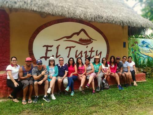 Hotel El Tuity