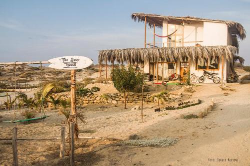 Hotel Tiki Surf House