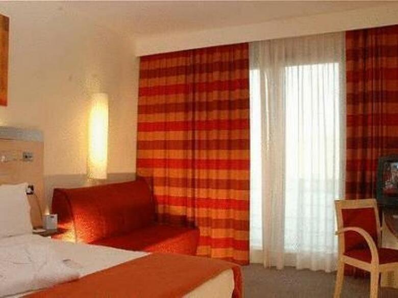 Idea Hotel Torino Mirafiori