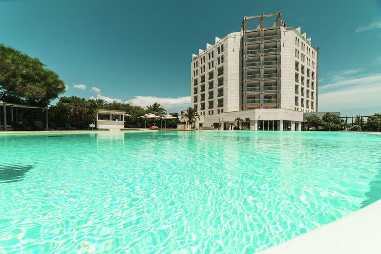 Hotel Doubletree By Hilton Olbia Sardinia