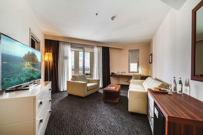 Hotel Doubletree By Hilton Olbia Sardinia