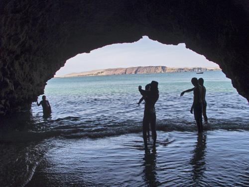 Aquamarine Paracas Beach Hostal