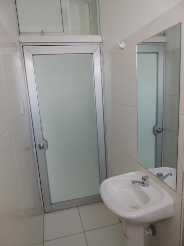 Hostal Hospedaje Residencial Ceiba