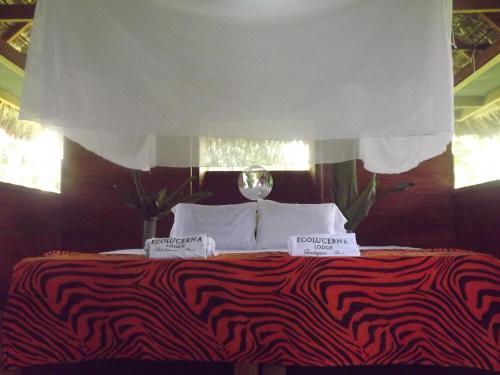 Ecolucerna Lodge