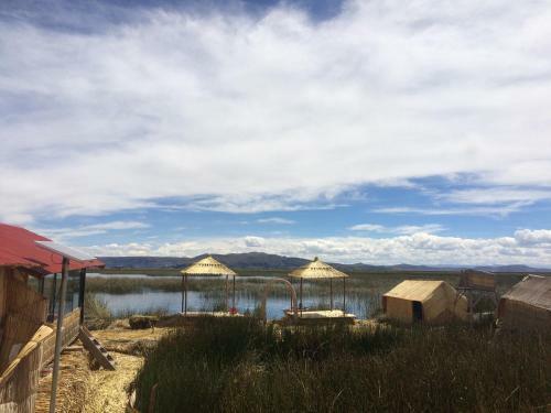 Uros Lodge Lago Titicaca Peru