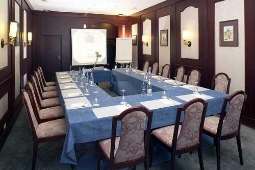 Hotel Golden Tulip Central Molitor