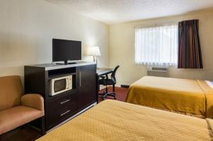 Hotel Super 8 Chesapeake Greenbrier