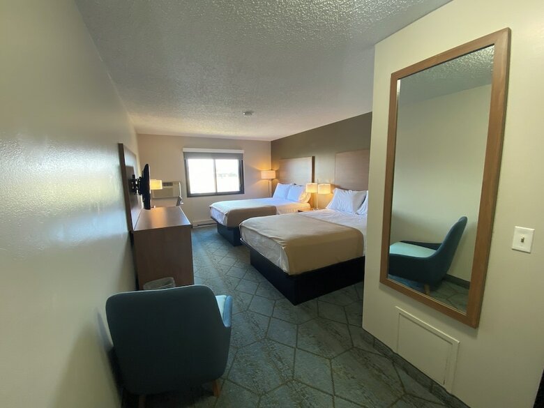Hotel Super 8 Oshkosh Airport