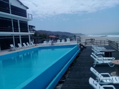 Hotel Per� Hosting - Punta Sal