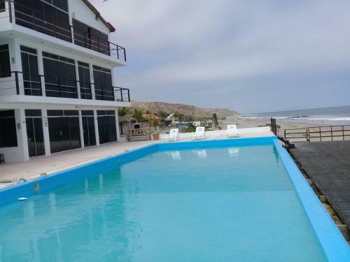 Hotel Per� Hosting - Punta Sal