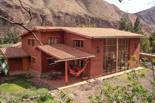 Hostal Jacaranda Guest House