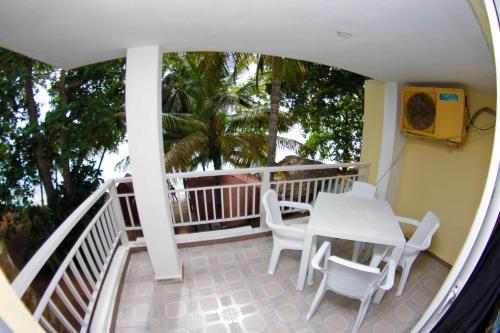 Aparta Hotel Cayuco Boramar