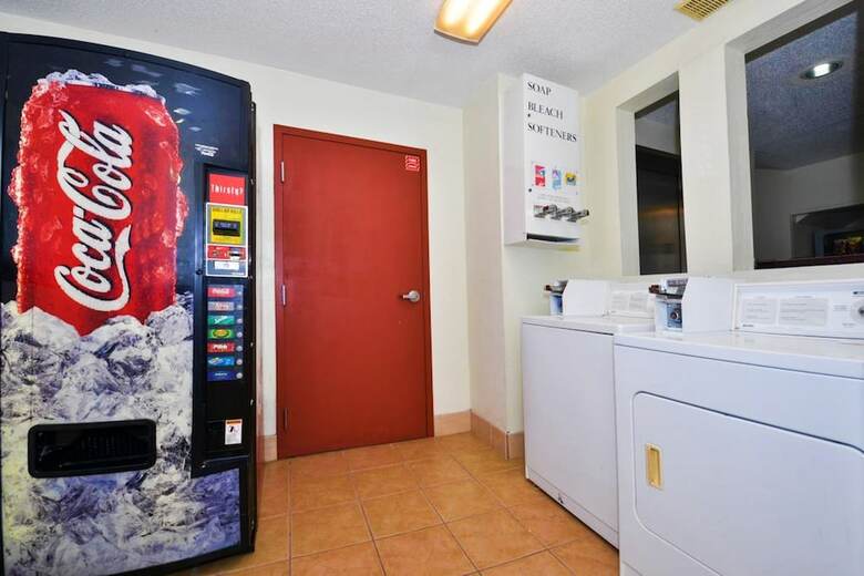 Hotel Super 8 Brunswick/st Simons Island Area