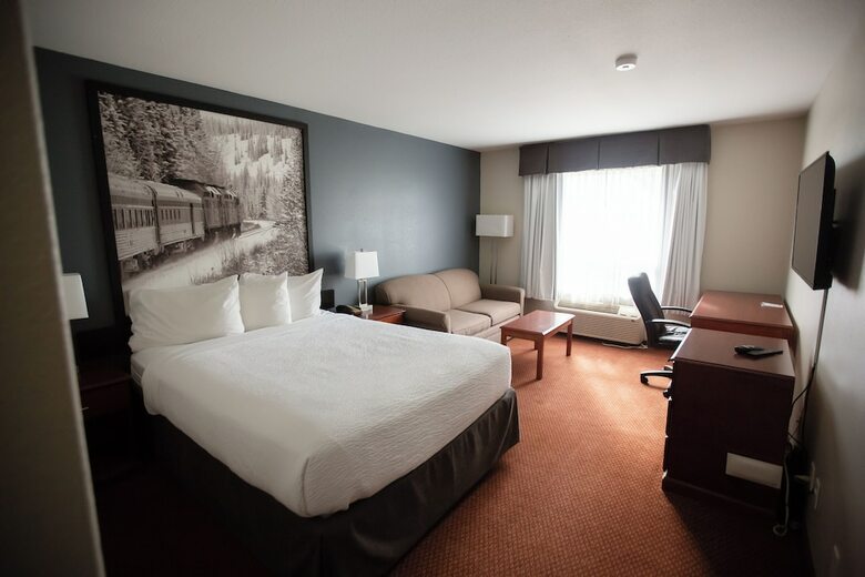 Hotel Super 8 Whitecourt