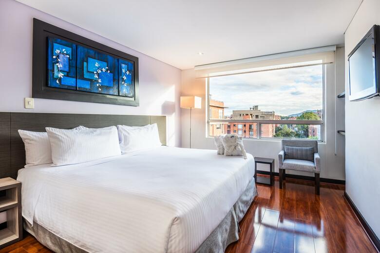 One Sixteen Hotel