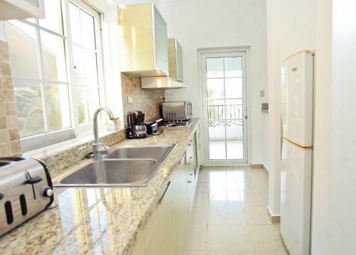 2br Beautiful Apartment In The Cocotal Golf