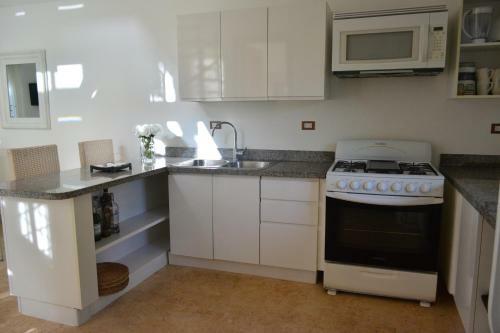 Las Olas Luxury Villas #4