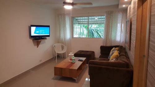 Completely Remodeled Zona Universitaria Apartment
