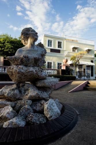 Hostal Best Value Guesthouse
