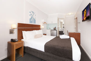 Chino Hotel