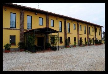 Cascina Marisa Hotel