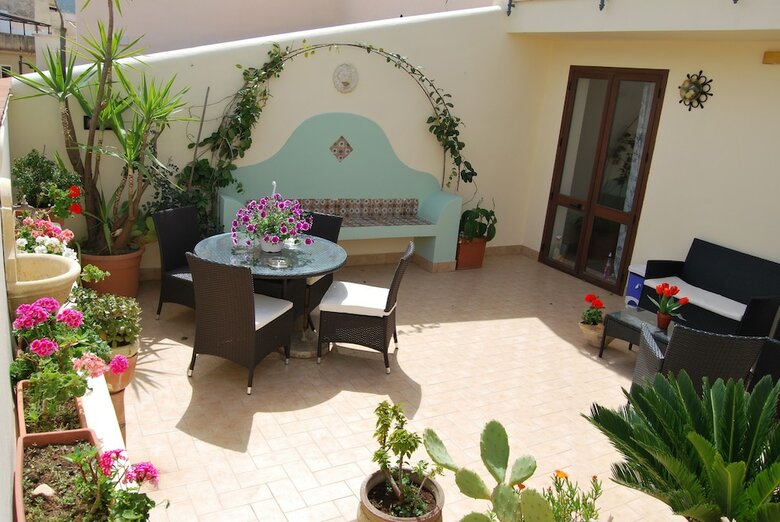 Bed & Breakfast Casa Manzella