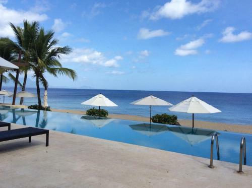 Apartamento Beach Front Infiniti Blu Condo