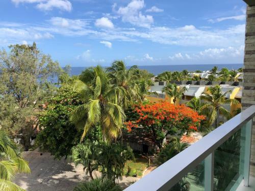 Apartamento Hill Top Condos 5c