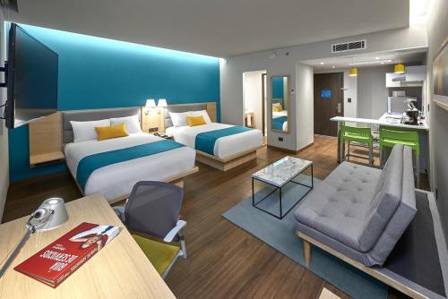Hotel City Express Suites Canc�n Aeropuerto