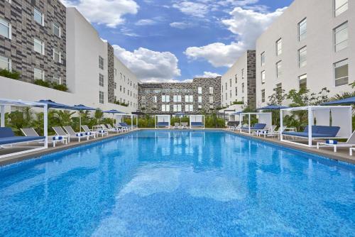 Hotel City Express Suites Canc�n Aeropuerto