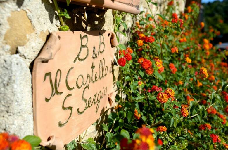 Il Castello Di San Sergio - Bed & Breakfast