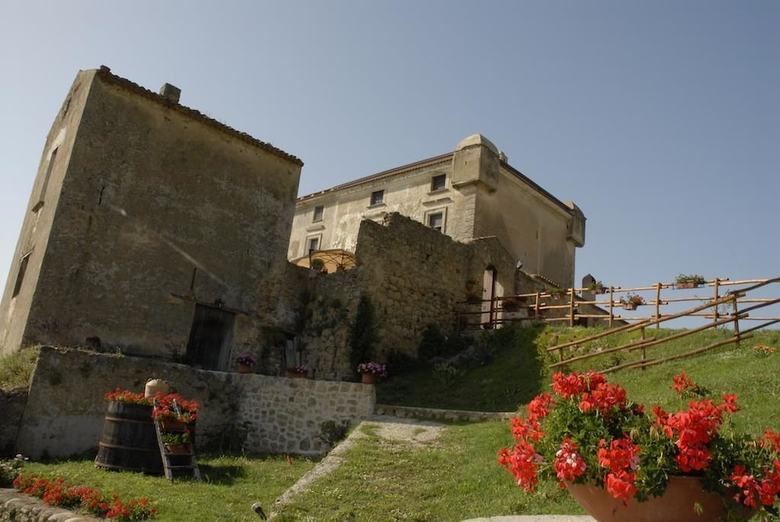 Il Castello Di San Sergio - Bed & Breakfast