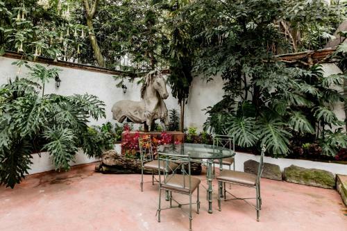 Hotel Suites Los Camilos