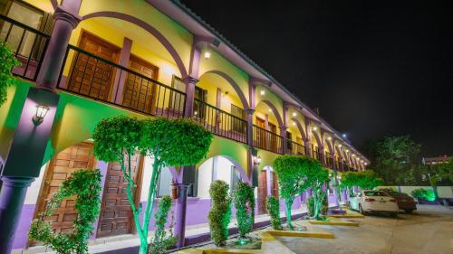 Casa Anaya Hotel & Hostal