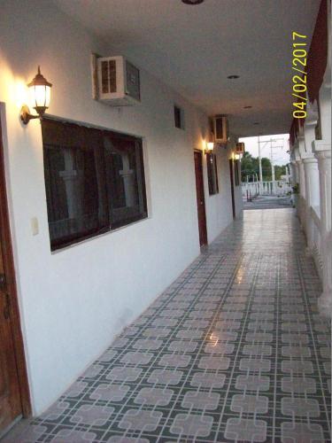 Hostal Flamingo Guest House