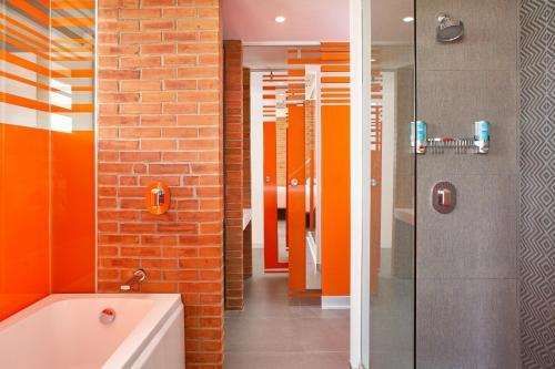 Hotel Aloft Celaya