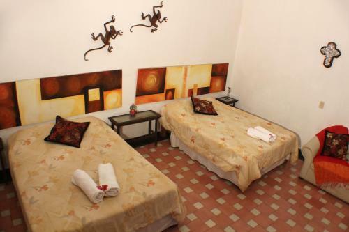 Hostal Casa Madero Rooms