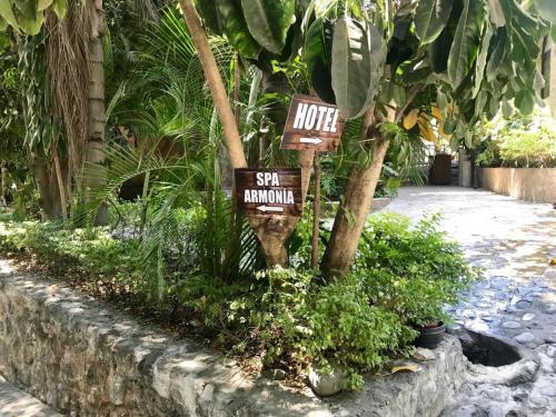 Hotel Rancho Agua Salada