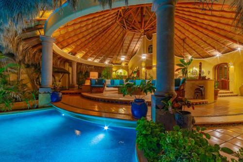Villa Las Rocas
