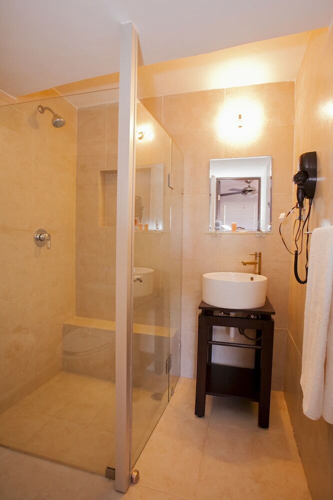 Hotel Isla Zamna