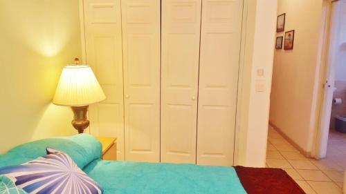 Apartamento 2 Br 2 Bath, Downtown Ground Level.